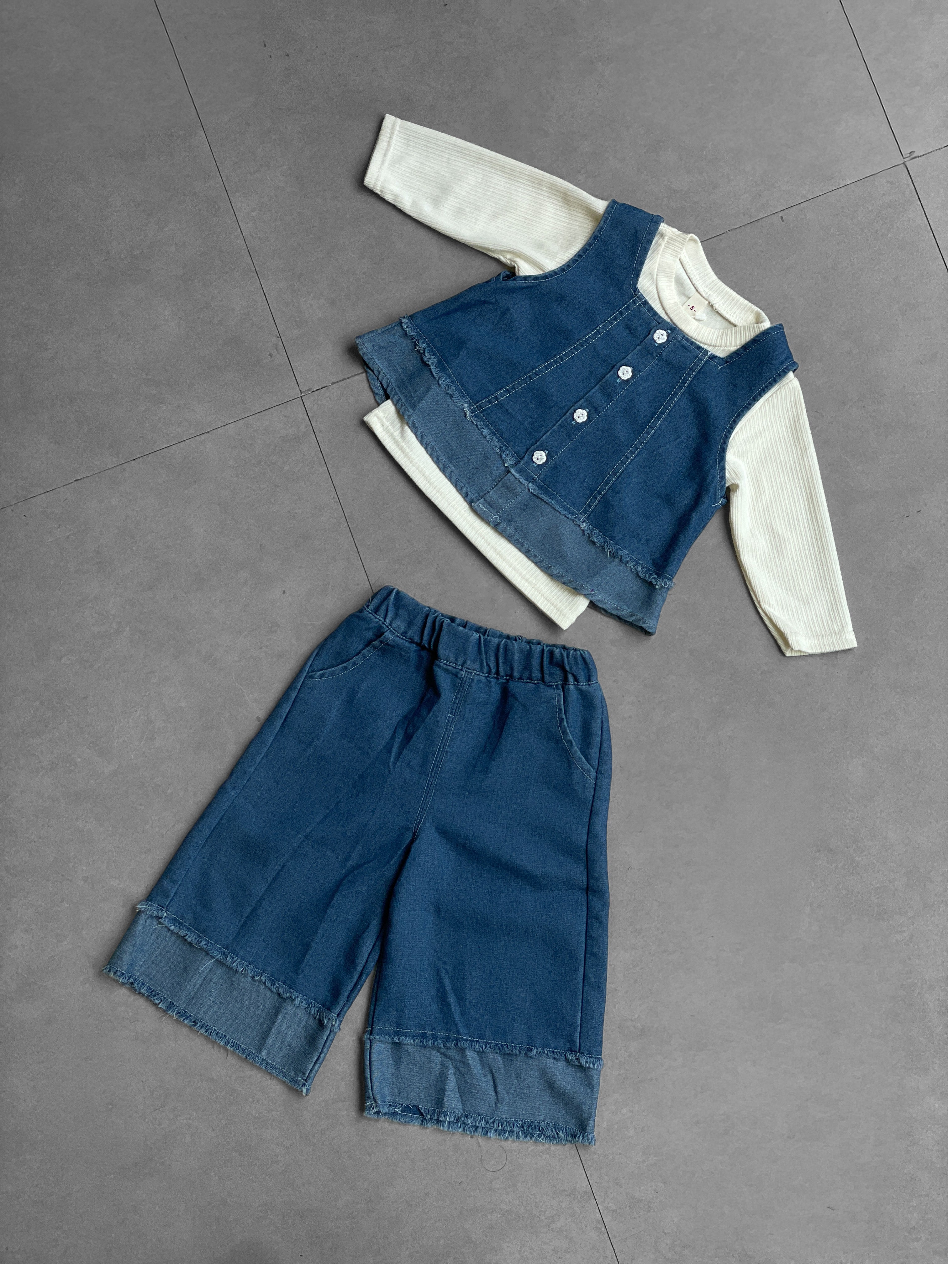 Denim Daisy Combo 3797