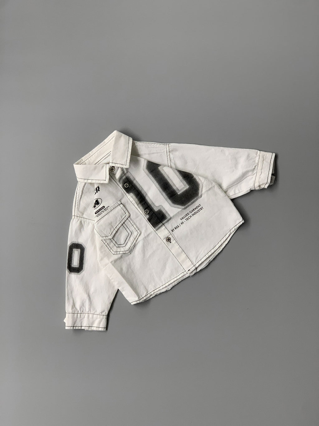 Gradient White Shirt 1062